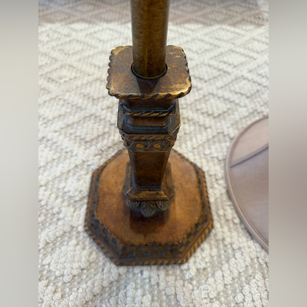 OLD-WORLD BRONZE-STYLE FLOOR LAMP — NEOCLASSICAL/TRADITIONAL NEW ENGLAND STYLE - Picture 4 of 8